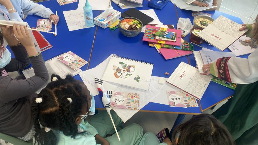 Los niños hospitalizados de La Paz celebran el Día del Libro