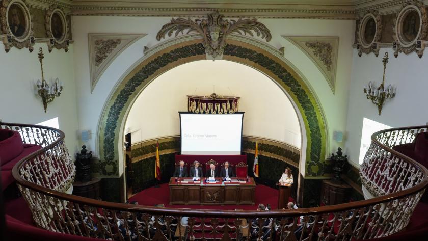 La sanidad pública madrileña suma 14.600 investigadores con un aumento del 18% en la inversión pública dedicada a estos proyectos La consejera Matute en la entrega del Premio Eugenio Rodríguez Pascual