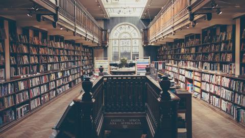 Biblioteca virtual Biblioteca con libros