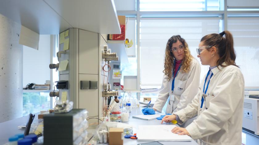 Díaz Ayuso anuncia un incremento del 34% en la inversión en investigación científica, hasta alcanzar los 752 millones de euros Investigación científica