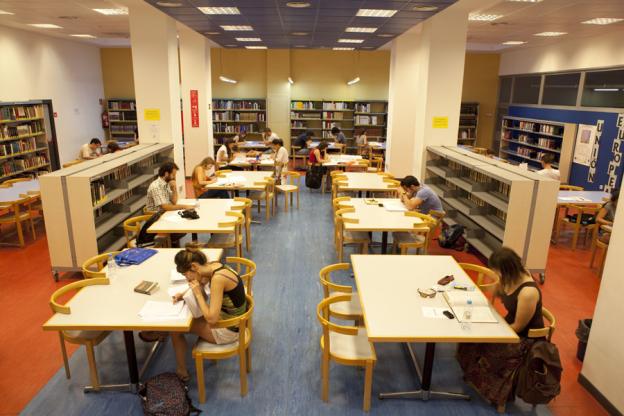 Biblioteca Elena Fortún (Retiro) Biblioteca Elena Fortún (Retiro)