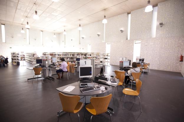 Biblioteca José Hierro Biblioteca José Hierro