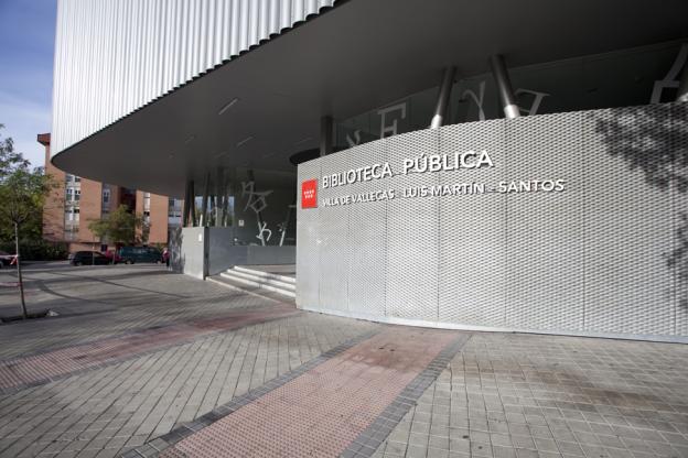 Biblioteca Luis Martín Santos (Villa de Vallecas) Biblioteca Luis Martín Santos (Villa de Vallecas)
