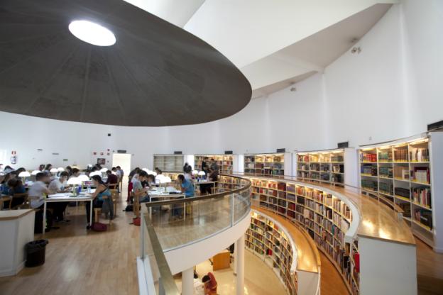 Biblioteca Pedro Salinas (Centro) Biblioteca Pedro Salinas (Centro)
