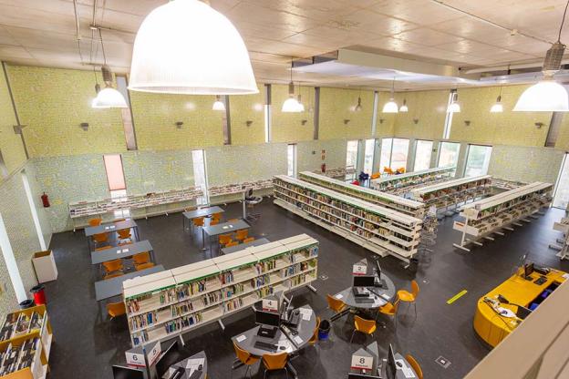 Biblioteca José Hierro (Usera) Biblioteca José Hierro (Usera) 2022