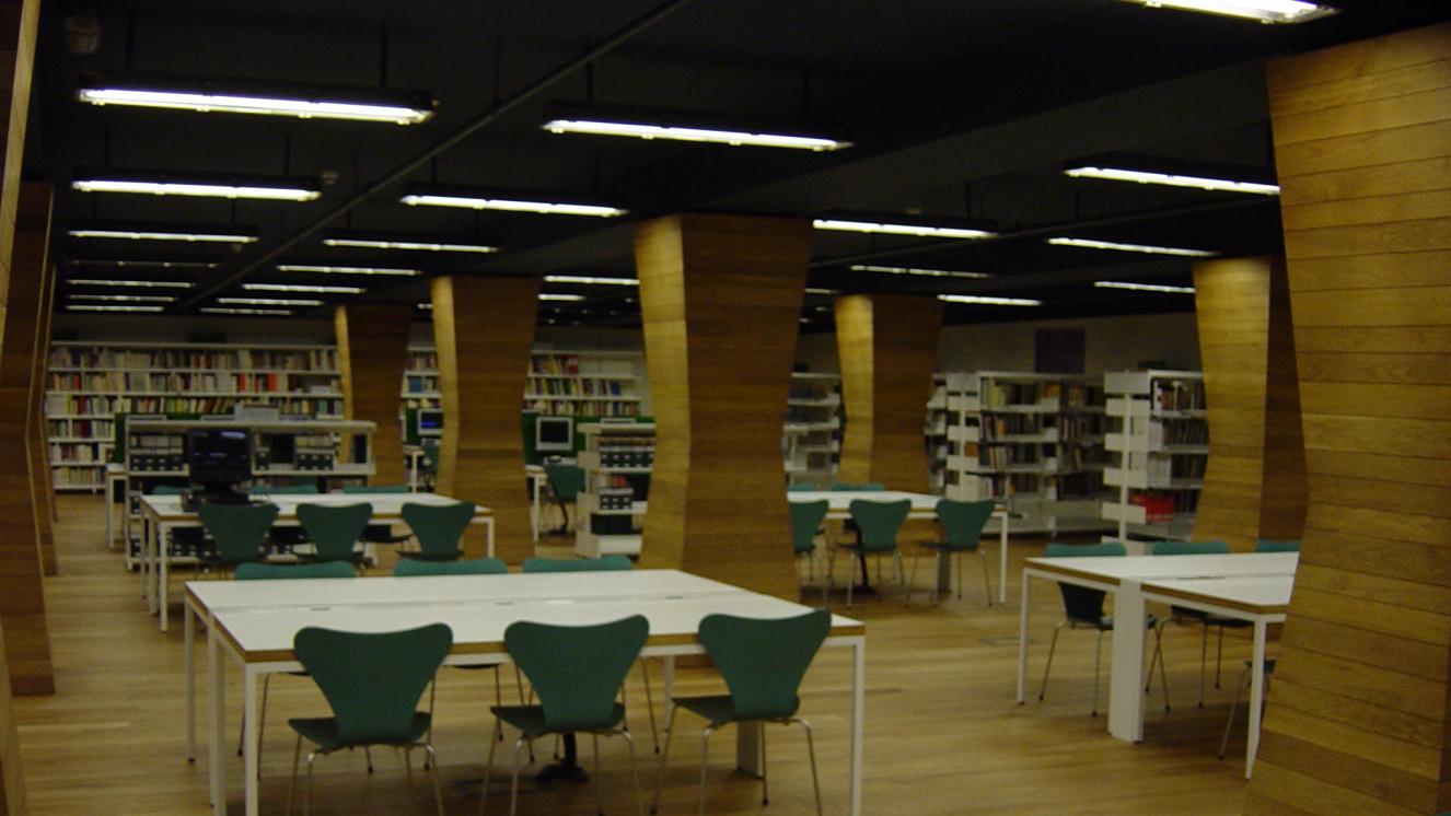 Biblioteca Regional de Madrid. Sala de consulta general