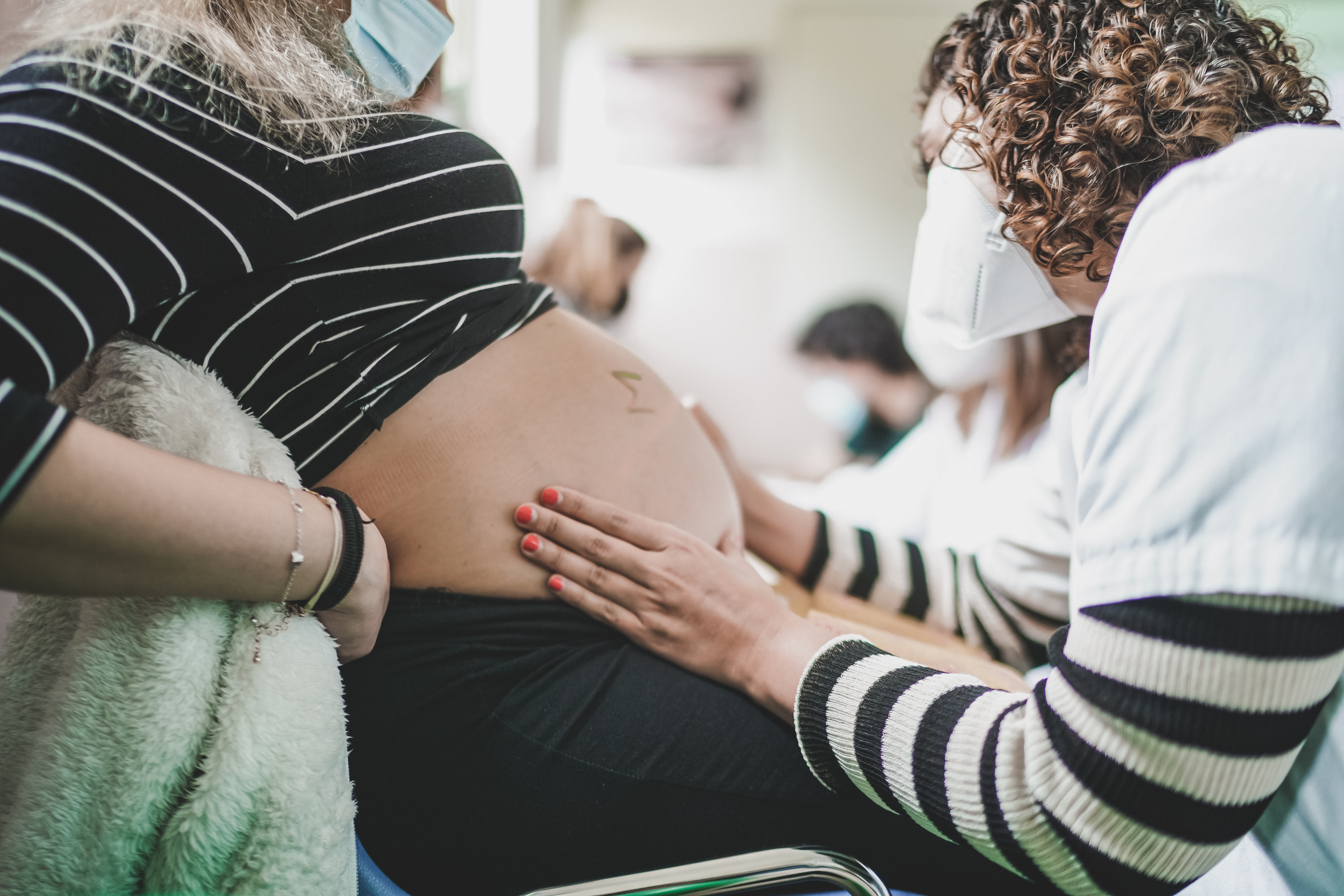 Dedicaremos 500.000 euros al cuidado de mujeres embarazadas sin