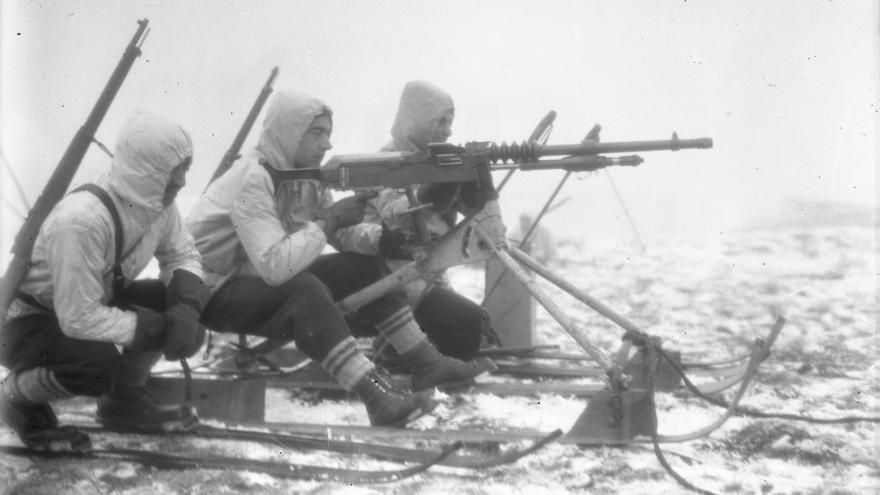 Republican soldiers of the Alpine Battalion