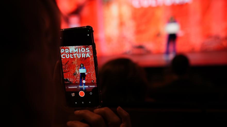 La presidenta durante la entrega de los premios