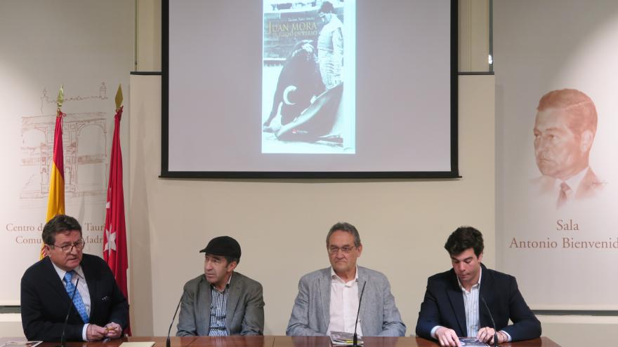 Presentación del libro "Juan Mora. El torero en verso"