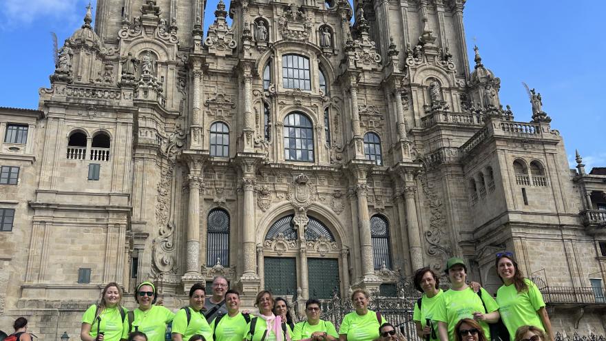 Pacientes oncológicas del Hospital Universitario Infanta Cristina inician este fin de semana el Camino de Santiago 