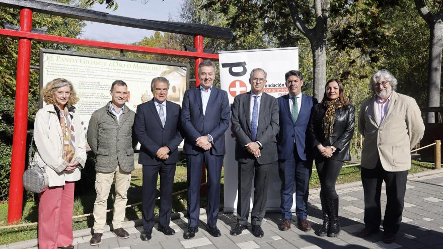 El vicepresidente y consejero de Educación y Universidades ha asistido hoy a uno de los talleres organizados del 7 al 20 de noviembre