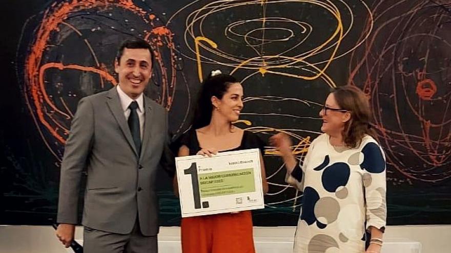 primer y segundo premio por estudios sobre alergia al huevo y manejo de autoinyectores de adrenalina