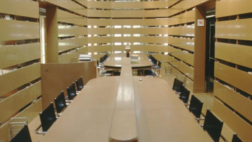 Imagen del interior de la biblioteca