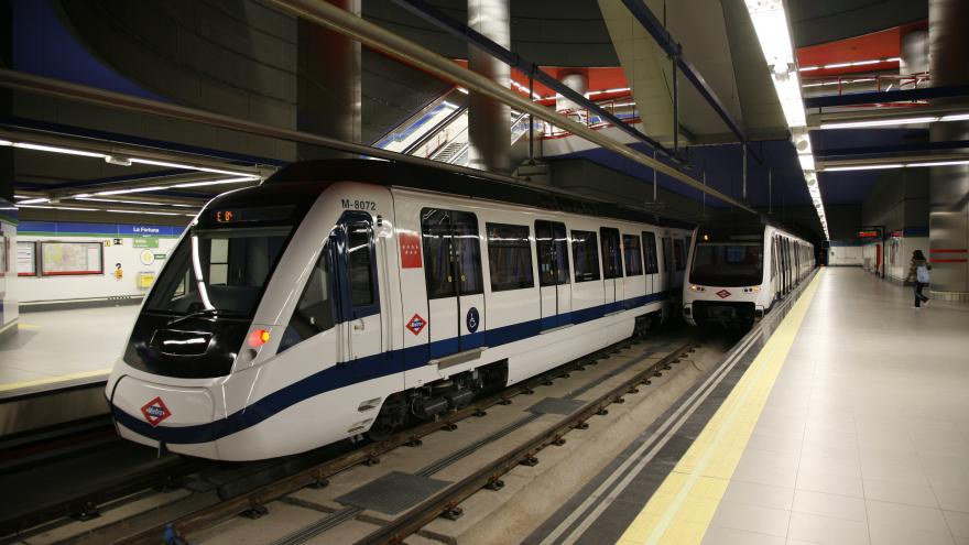 Trenes de la serie 8.000 de Metro