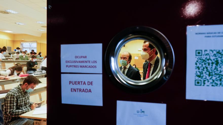 Aguado presenta la prueba piloto del primer test de España que te podrías hacer en casa