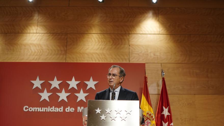 El consejero de Educación y Juventud, Enrique Ossorio, en rueda de prensa