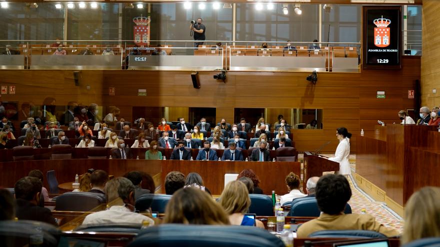 Isabel Díaz Ayuso, en el pleno de investidura en la Asamblea de Madrid