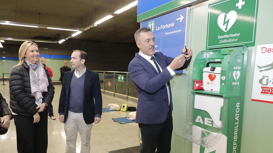 La Comunidad de Madrid finaliza la instalación de 259 desfibriladores en la red de Metro 