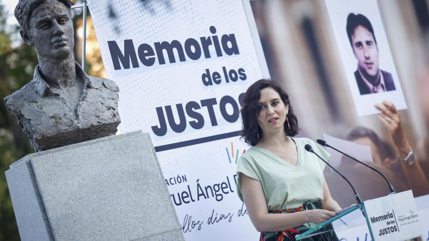 Isabel Díaz Ayuso durante el homenaje con motivo de 24º aniversario del asesinato de Miguel Ángel Blanco