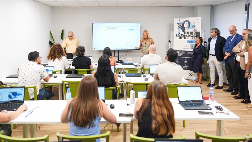 La Comunidad de Madrid ha formado en competencias tecnológicas a más de 330 personas con el Plan de Talento Digital que arrancó en mayo