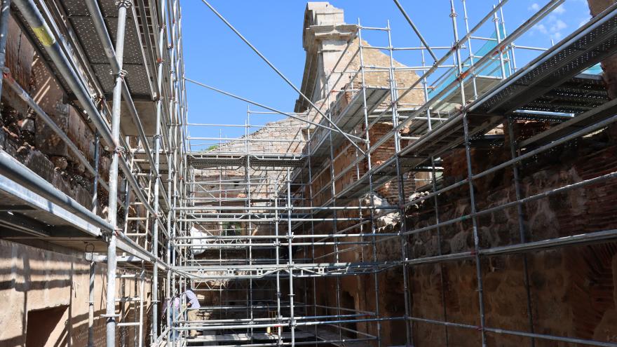 Trabajo de restauración en el Monasterio de Santa María la Real de Valdeiglesias