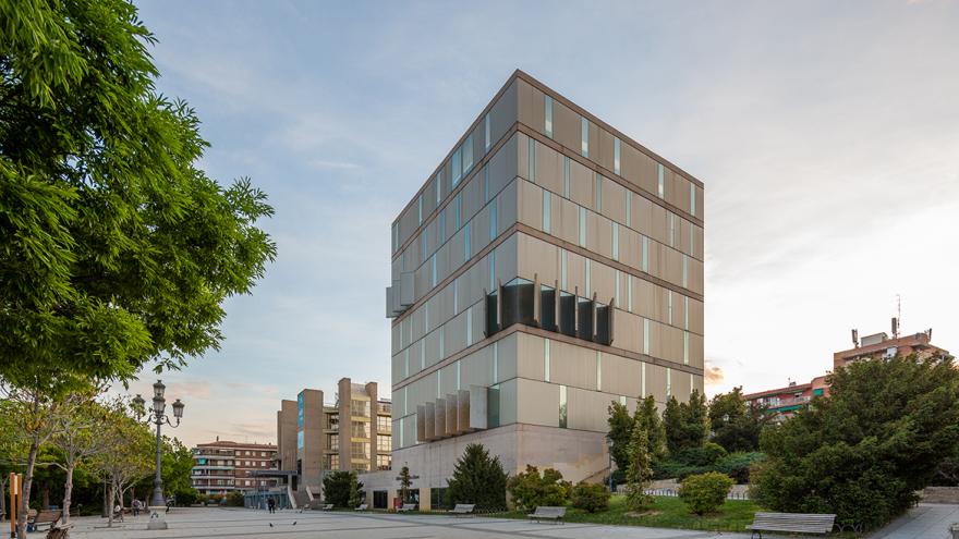 Biblioteca Pública José Hierro - Usera_