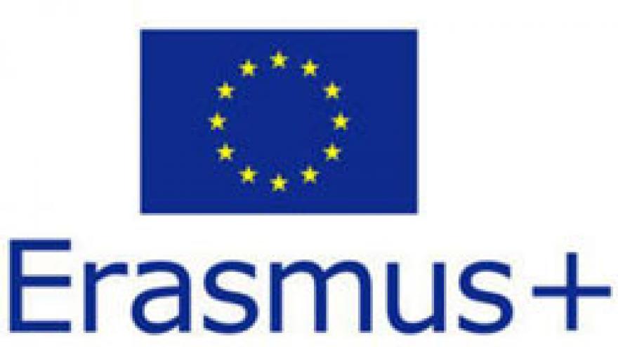 Logo of the European Commission and the legend Erasmus Plus