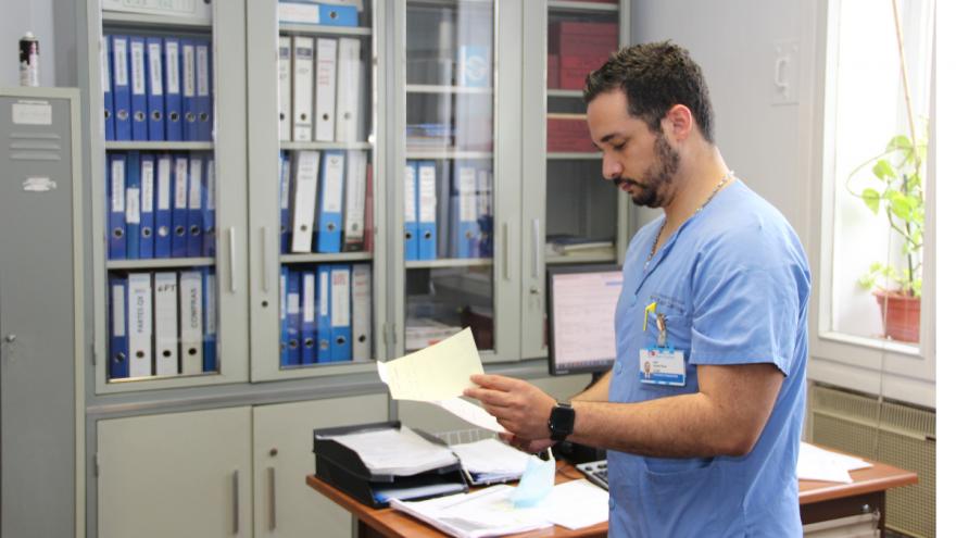 El urólogo del Hospital Clínico San Carlos, Juan Gómez Rivas