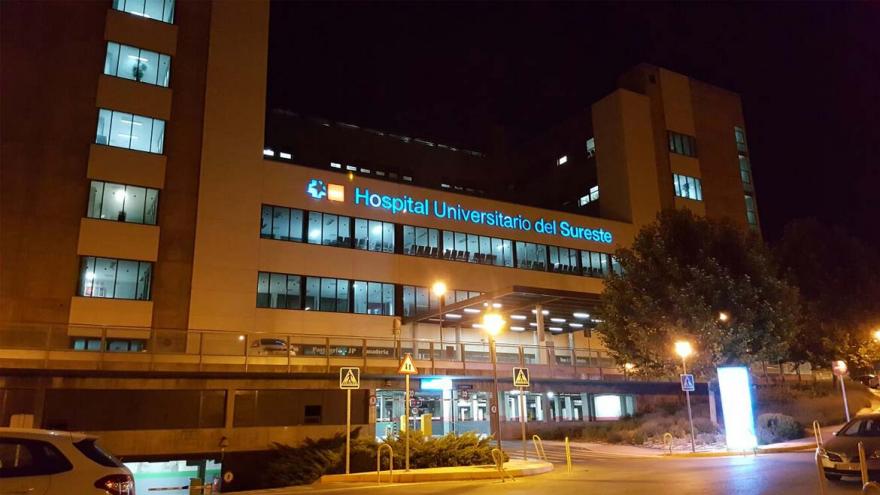 Imagen nocturna del Hospital Universitario del Sureste