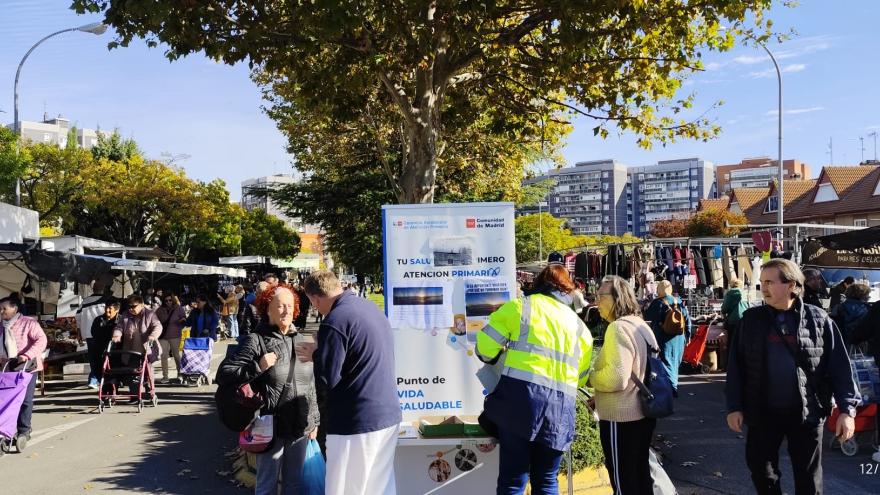 mesa informativa del Centro de Salud Francia