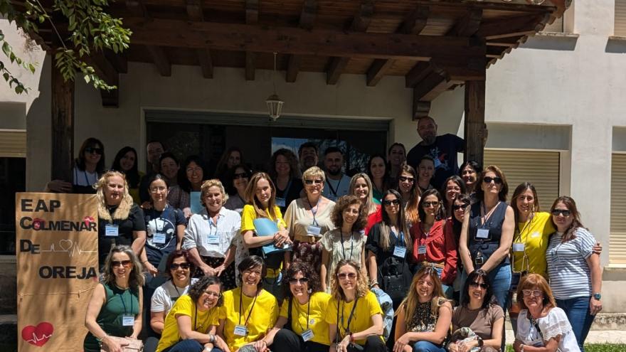 Foto de familia del equipo de profesionales del Centro de Salud Colmenar Viejo