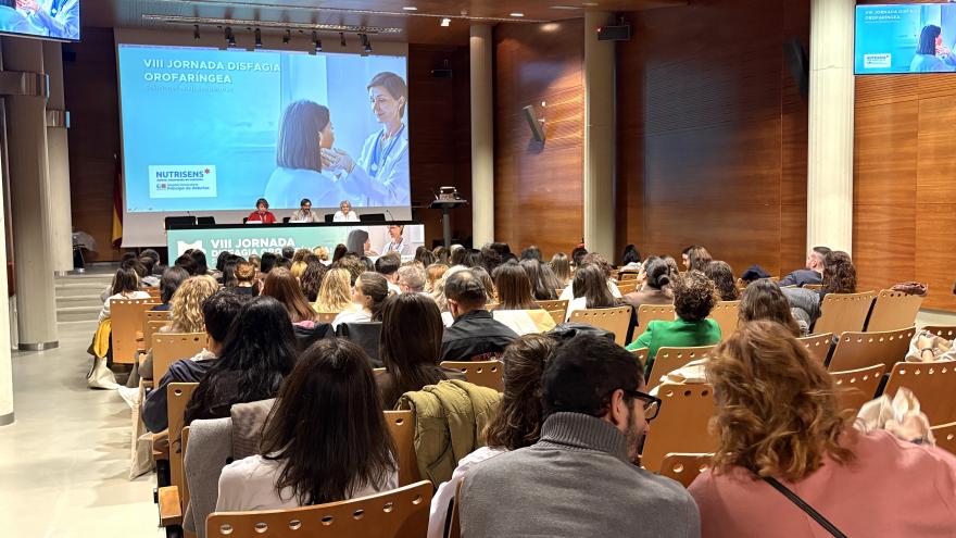 Profesionales asisten a la inauguración de la jornada de disfagia