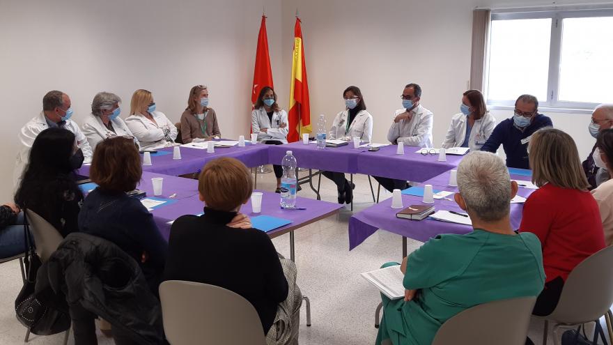 Reunión consejo de pacientes