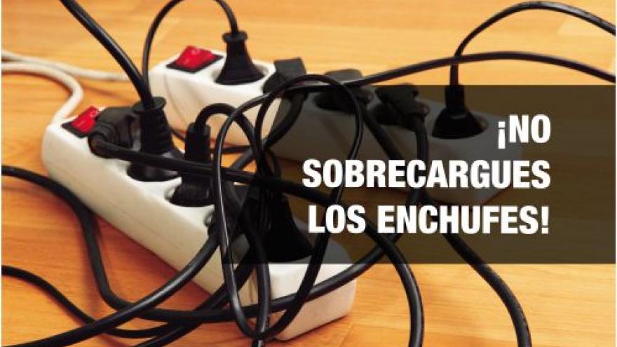 enchufes sobrecargados