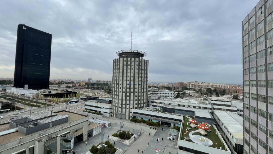 Fachada hospital La Paz