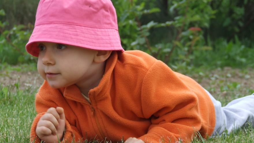 Niño con gorro