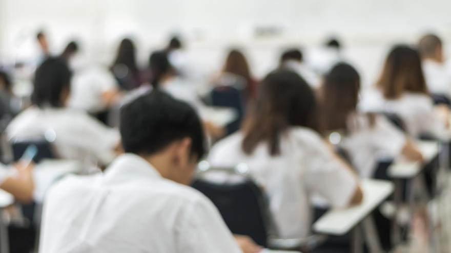 Estudiantes en una clase