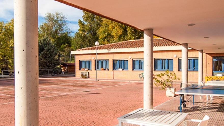 Fachada de la Residencia (MR) Alcobendas para personas con enfermedad mental