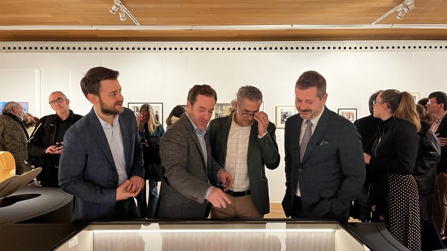 El consejero Mariano de Paco Serrano durante la inauguración de la exposición Flamenco Chipén