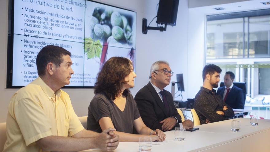 El consejero en funciones de Medio Ambiente y Ordenación del Territorio, Carlos Izquierdo, durante las jornadas organizadas por el IMIDRA