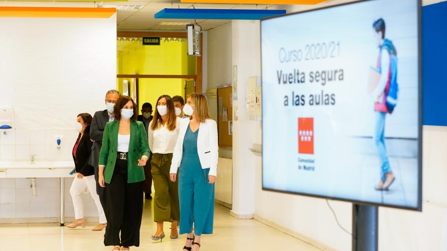 Isabel Díaz Ayuso durante la inauguración del curso escolar 202021