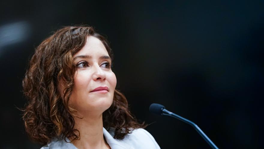 La presidenta frente al micrófono durante su intervención