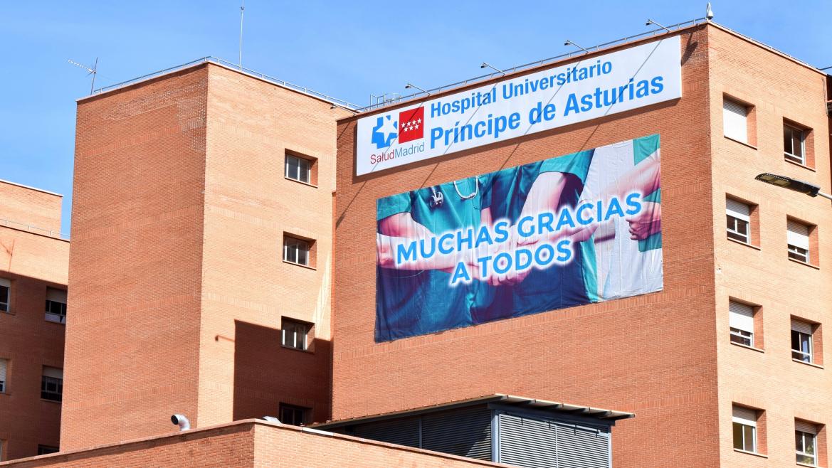 El Hospital Príncipe de Asturias está situado en el campus de la Universidad