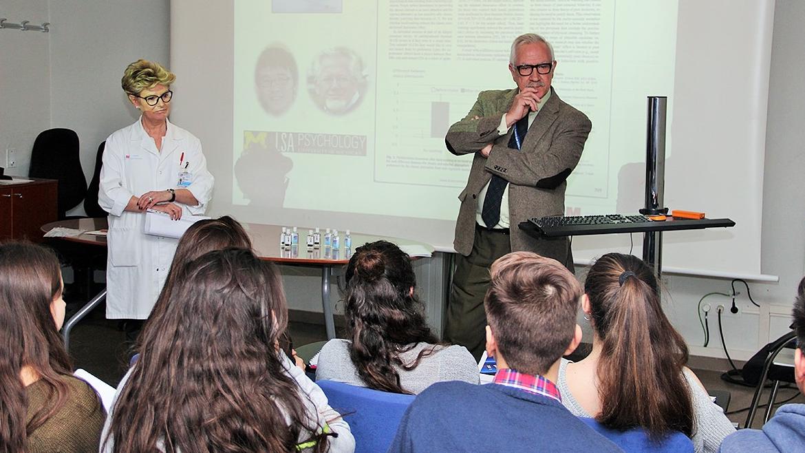 VISITA ALUMNOS CUARTO ESO