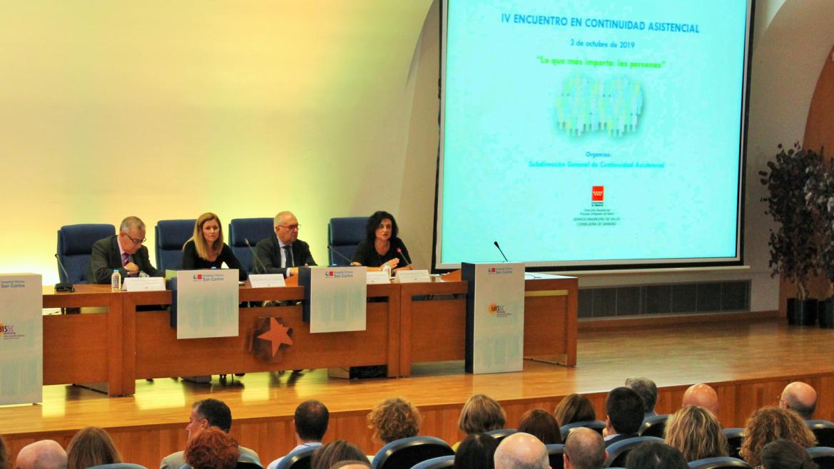 Auditorio del Hospital durante un momento de la jornada