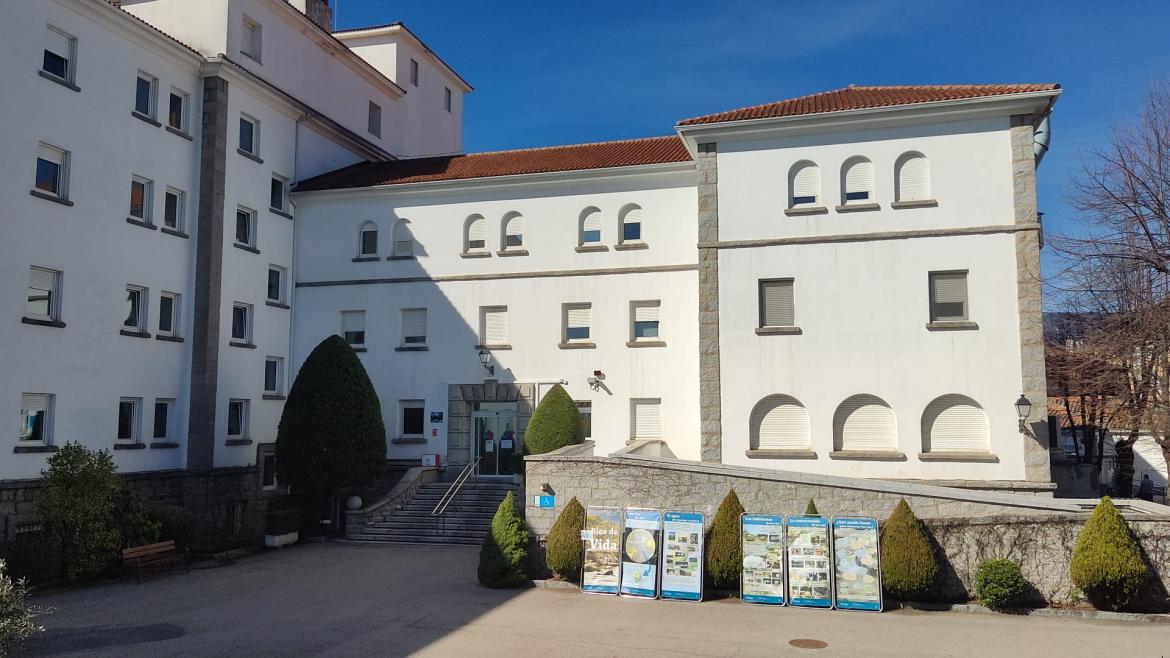 Fachada del Hospital Guadarrama