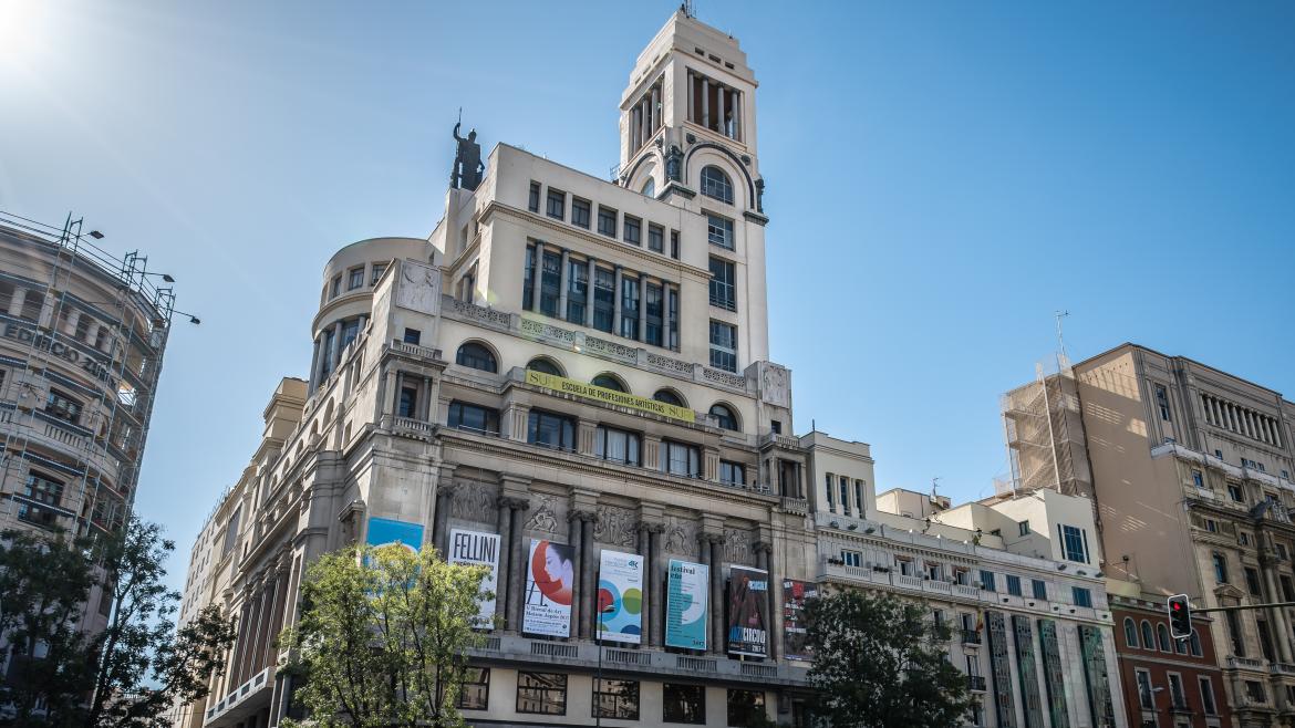 Edificio de Círculo de Bellas Artes