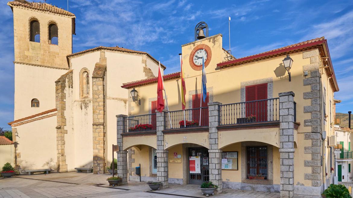 Canencia - Plaza de la Constitución