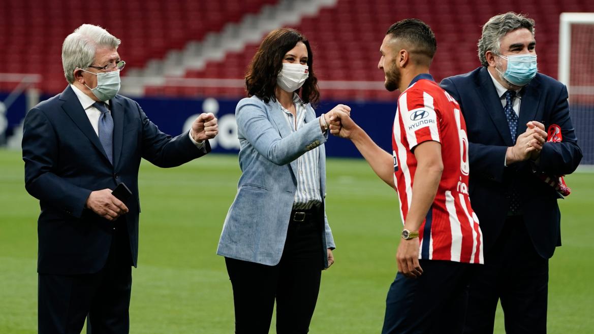 Isabel Díaz Ayuso felicita al Atlético de Madrid por la consecución de La Liga 2020/2021